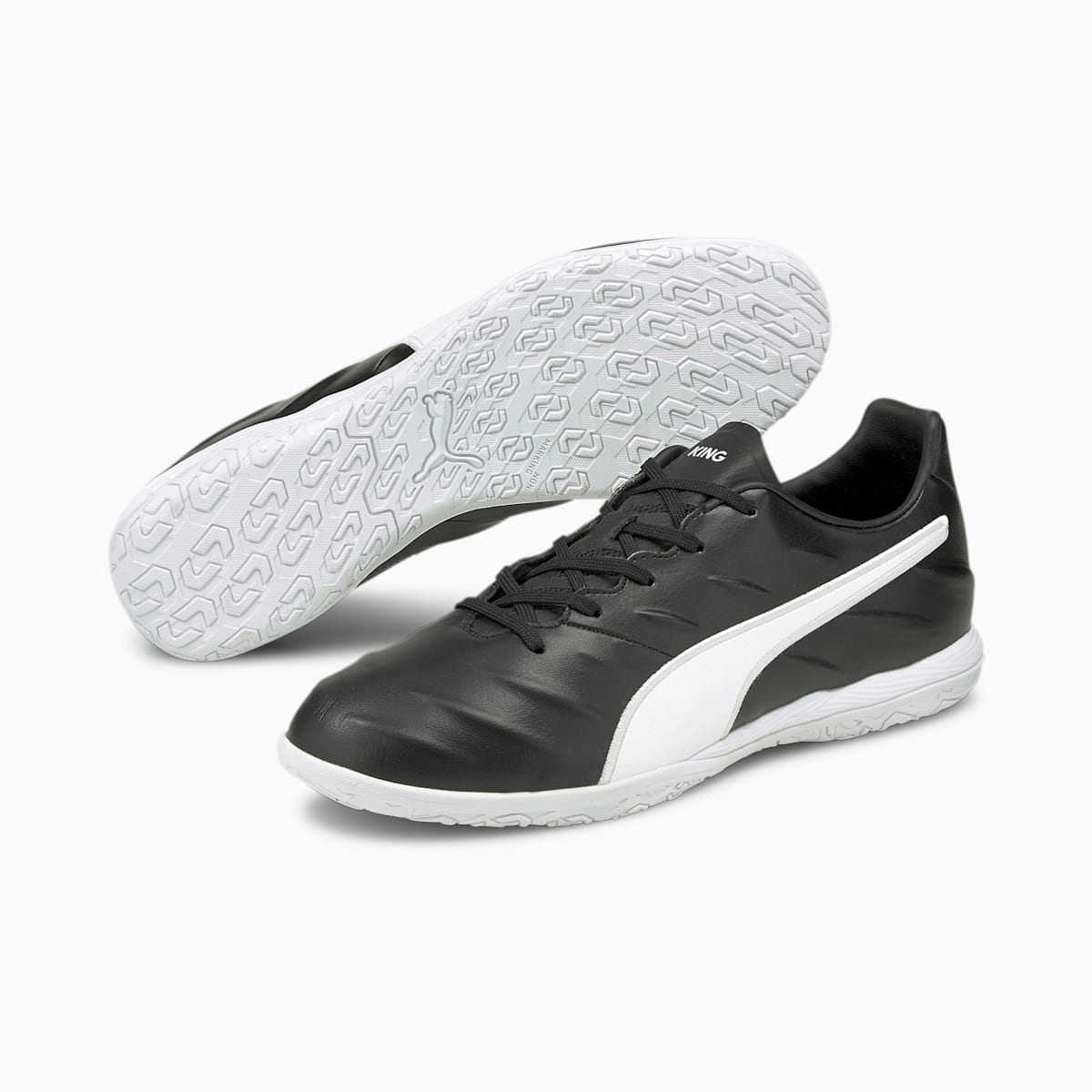 Dámské Kopačky Puma King Pro 21 IT Černé/Bílé | PU0671-H24