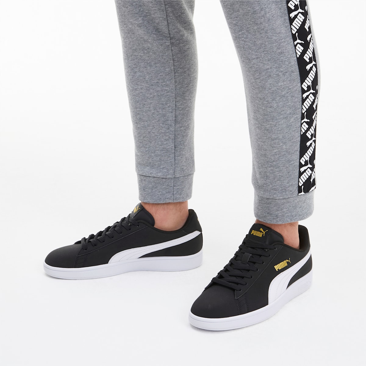 Dámské Tenisky Puma PUMA Smash v2 Buck Černé/Bílé/Zlaté | PU4358-P89